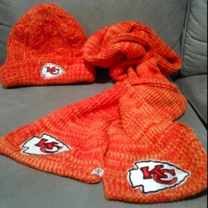 Kansas City Chiefs Hat & Scarf
